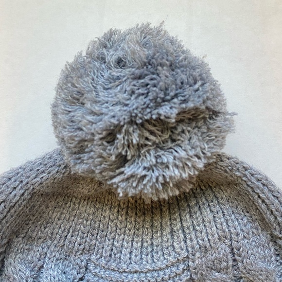UGG Cable Knit Beanie With Pom Pom In Gray - Picture 3 of 4